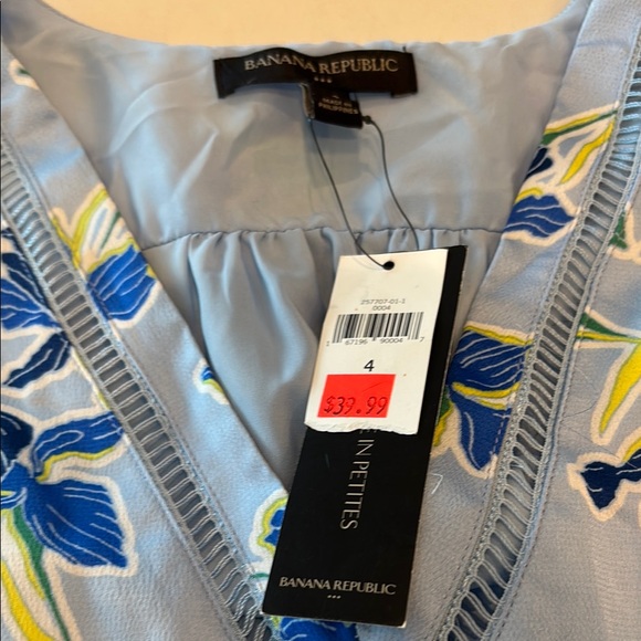 Banana Republic Blue Floral V-Neck Dress - Picture 9 of 9